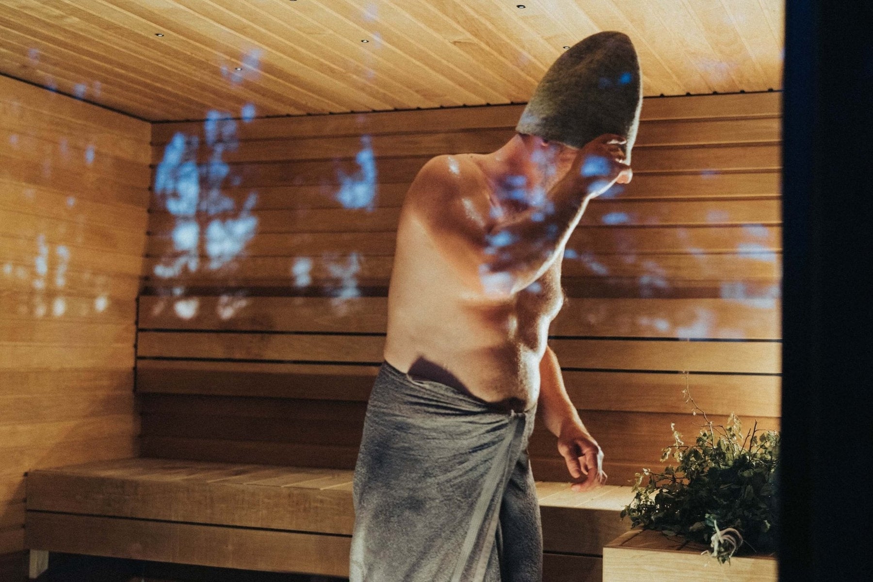 Do You Burn Calories in a Sauna? The Surprising Science - Topture