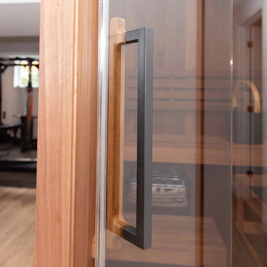 Dundalk Nook sauna glass door with sauna accessories