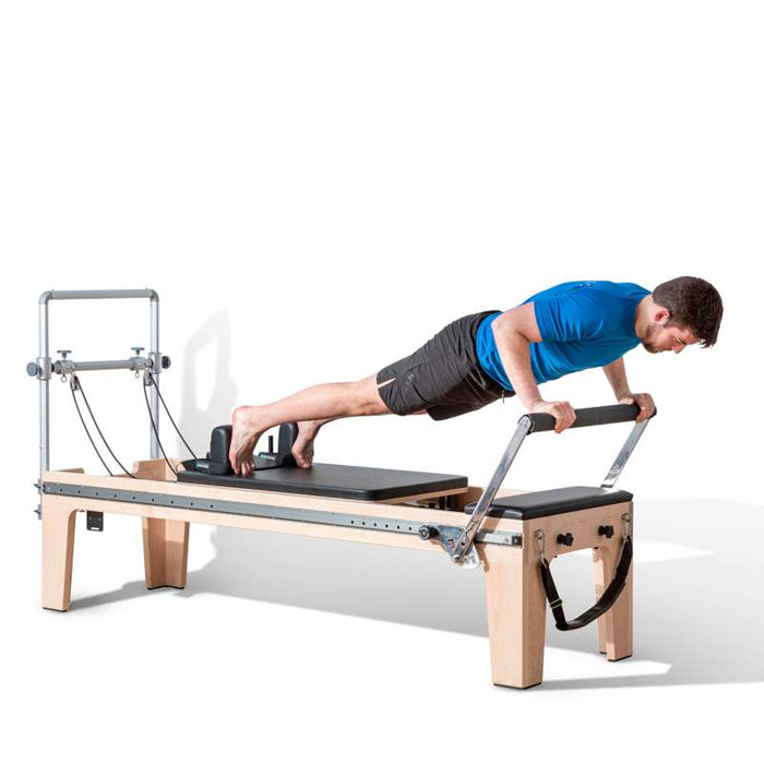 Elina Pilates Physio Reformer Master Instructor - Topture