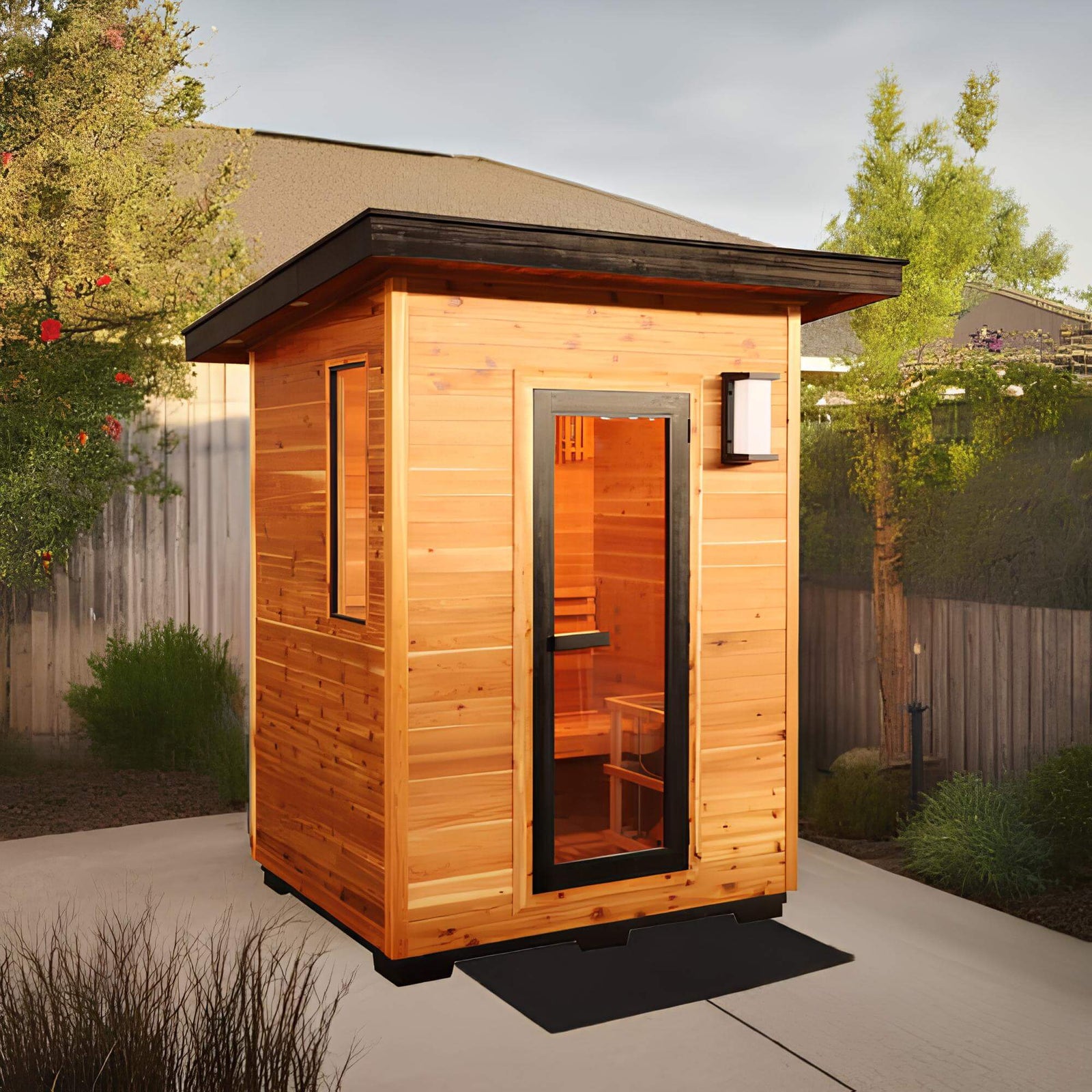SunRay Seneca 3 - Person Traditional Outdoor Sauna 300D5 - Topture